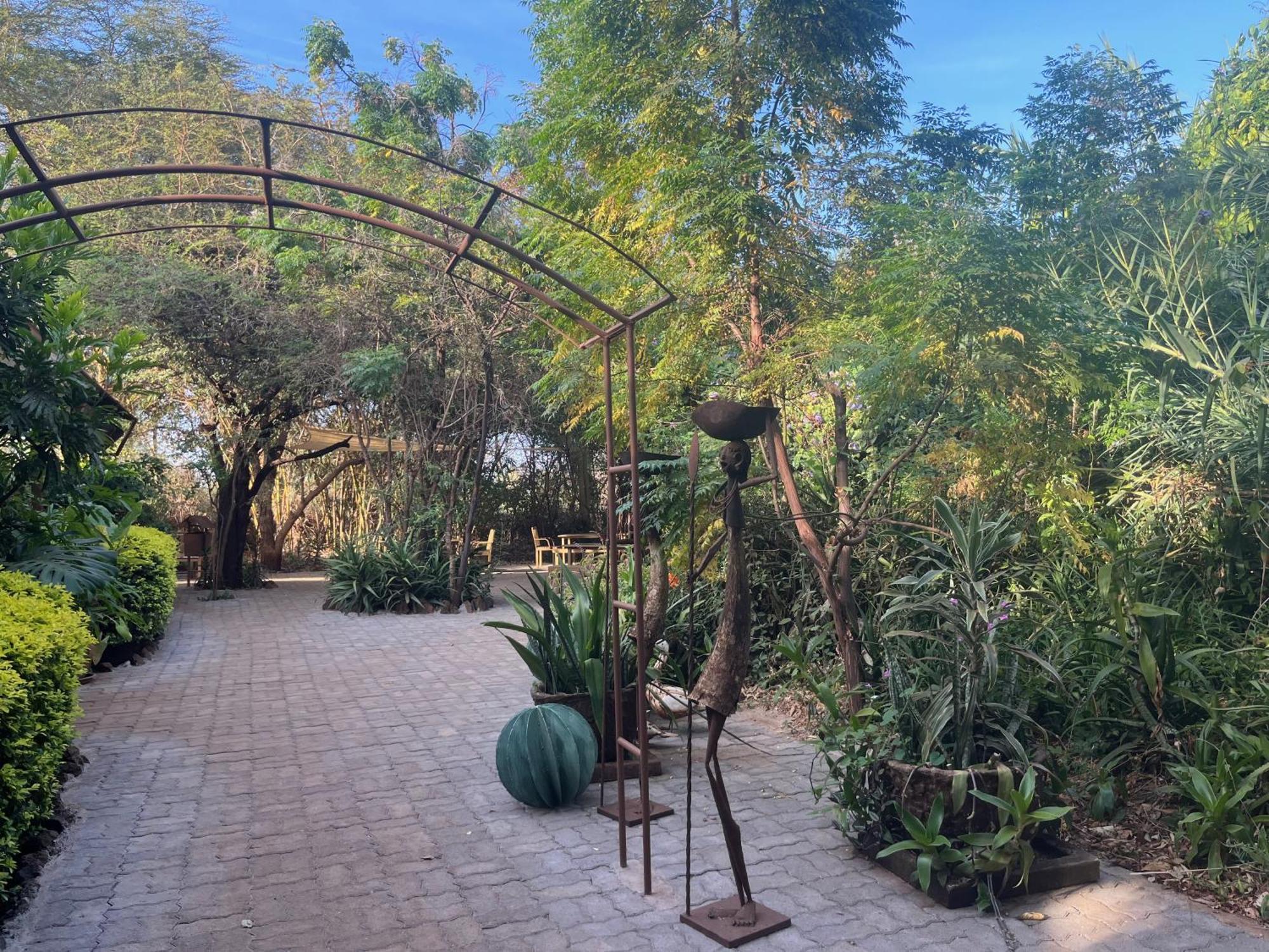 מלון Maua Ikweta Safari Camp מראה חיצוני תמונה
