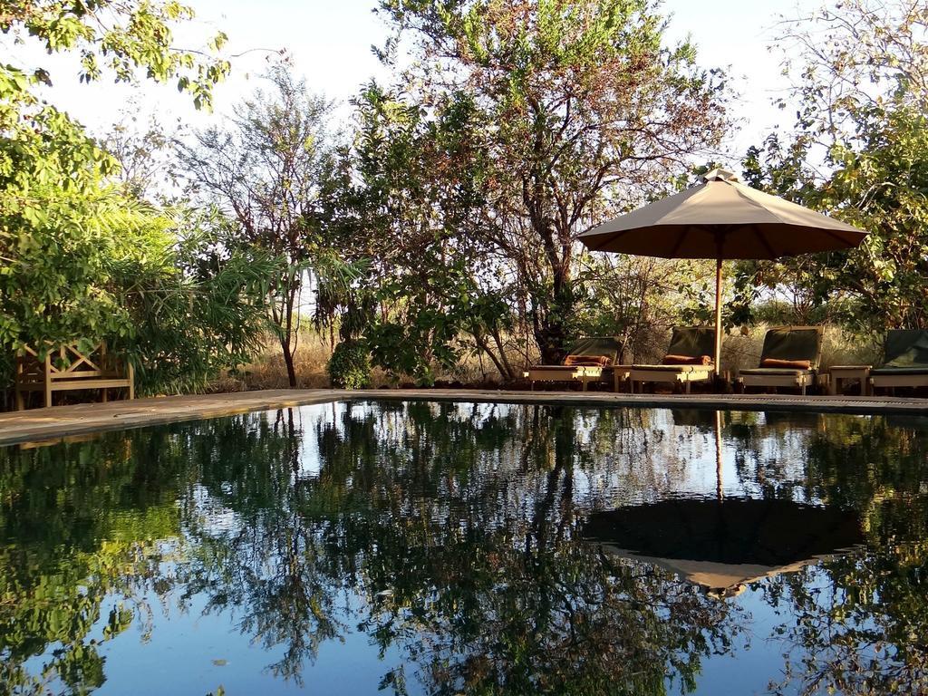מלון Maua Ikweta Safari Camp מראה חיצוני תמונה