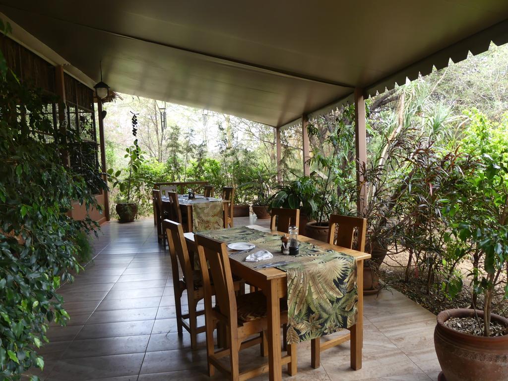מלון Maua Ikweta Safari Camp מראה חיצוני תמונה
